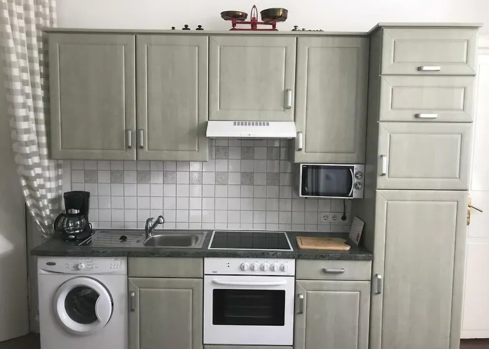 88M² Grosses Apartment Im 1. Stock